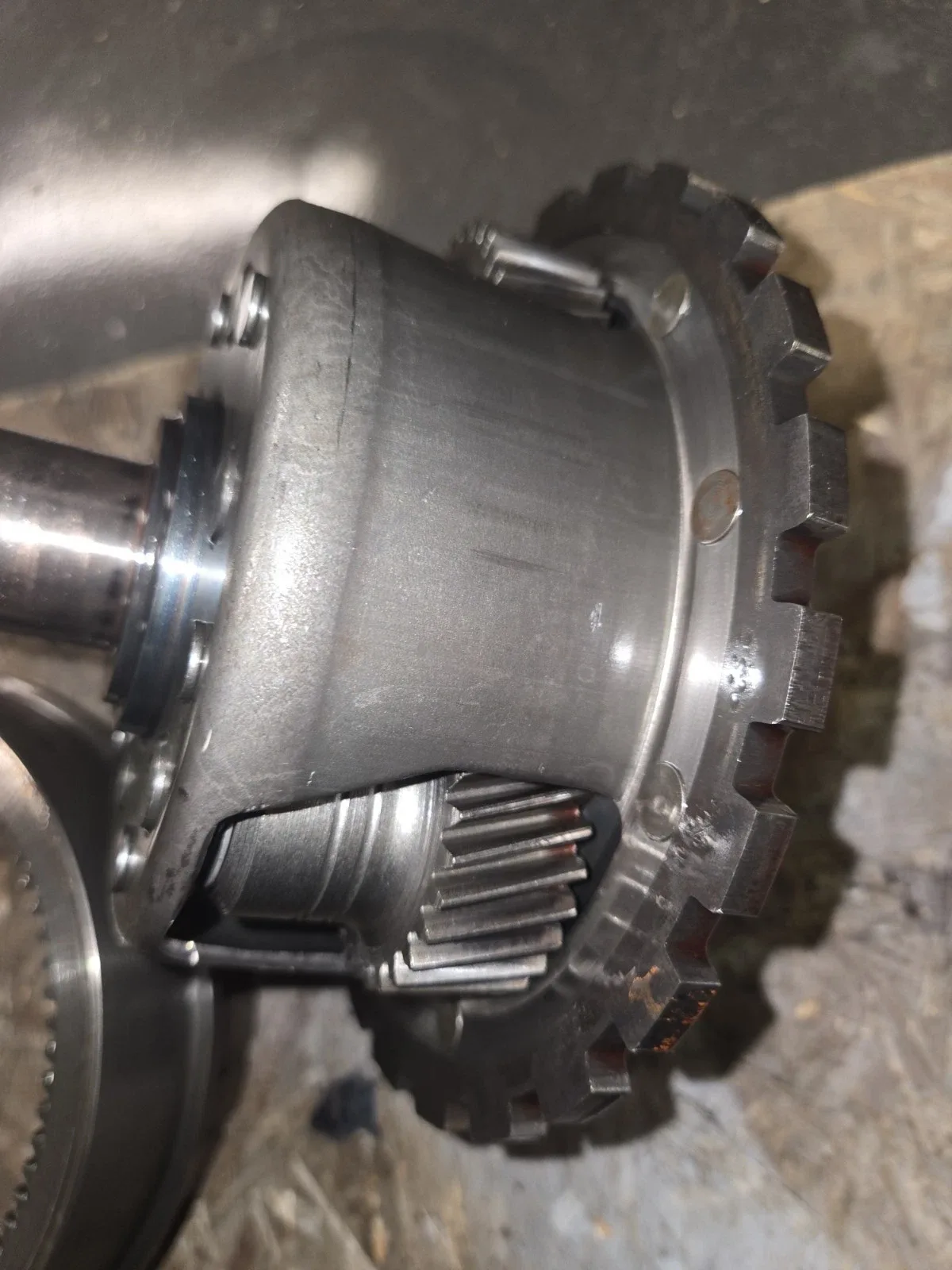 GM - Aluminum  Powerglide Trans  " Rear Planet & Tail Shaft "  Very Good    1.82 image 4