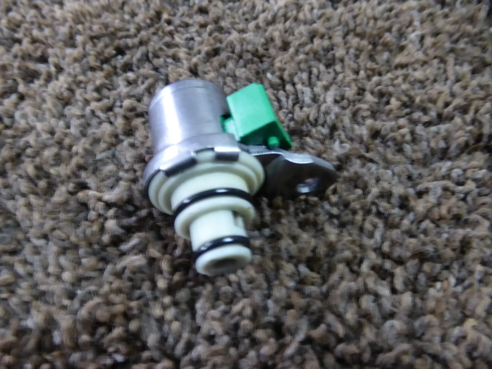For 2000-2011 Ford Focus Auto Trans Shift Solenoid 45561JQ 2001 2002 2003 2004