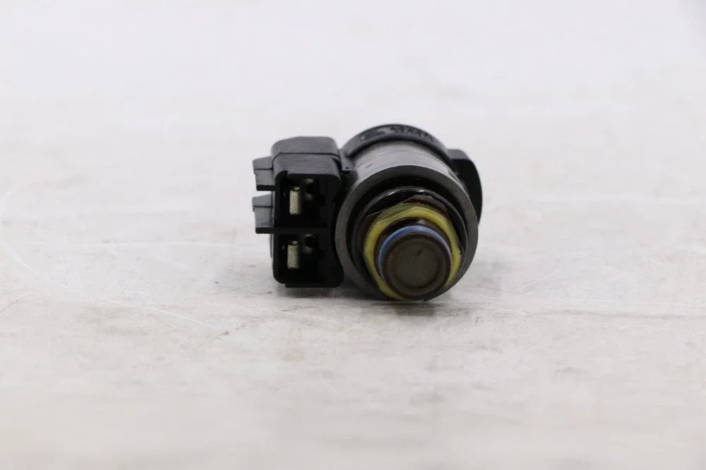 Transmission Shift Solenoid A2202770998 For 2011–2017 Mercedes-Benz E/CLS-Class image 2