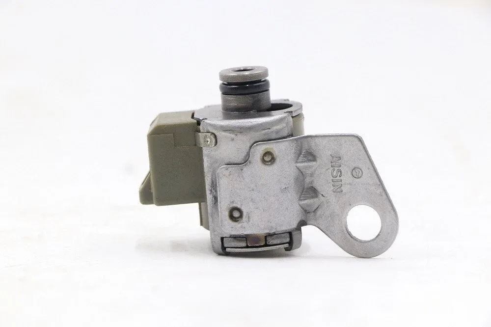 2000-2005 Lexus IS300 A650E Shift Solenoid 35250-50030 image 2