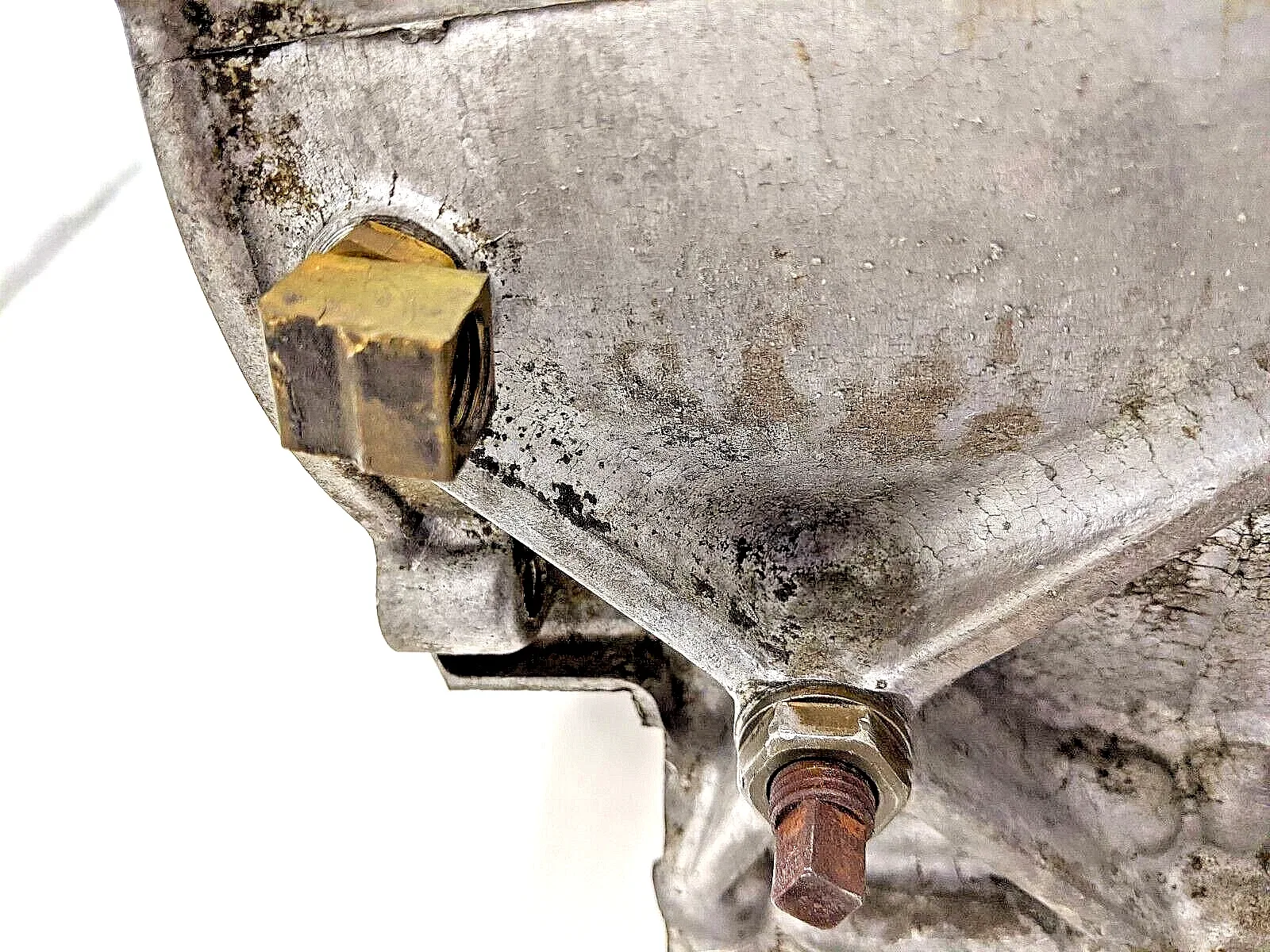 1965-1966 Mustang 200 6 Cyl Automatic C4 Transmission Case Housing image 3