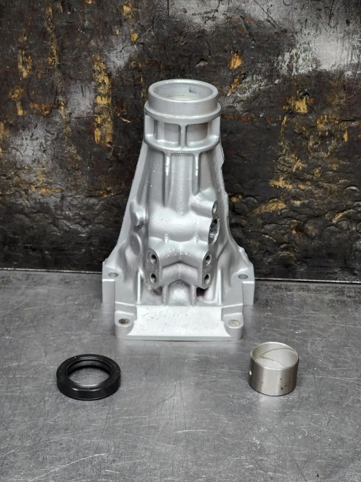 A340E TRANSMISSION EXTENSION HOUSING, 2WD "V" MOUNT SPEED-O PASSENGER SIDE #8900
