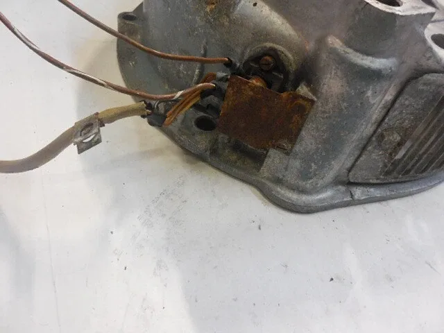 1962 Mercedes W110 190C GA190 230SL Transmission Bell Housing 1112570401 W111 image 4