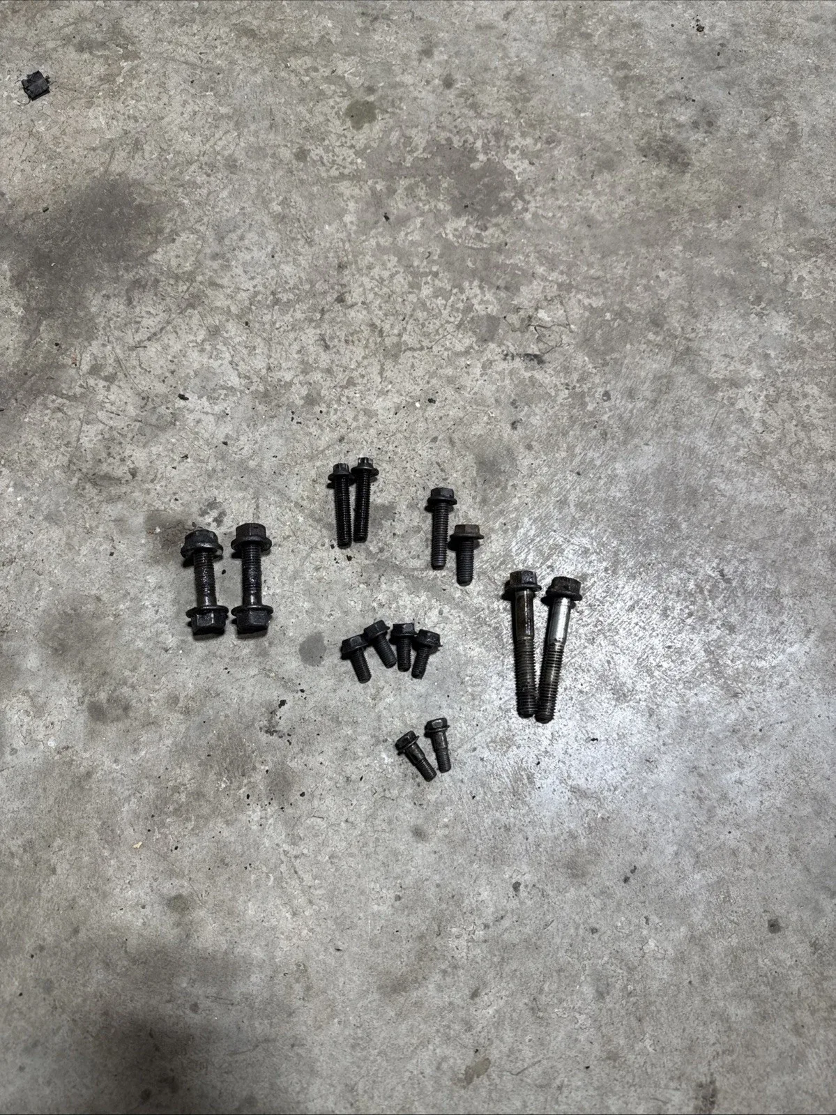 Jeep Cherokee XJ 87-01 AW4 Auto Trans Bell Housing Engine Mounting Bolts (BLK98)