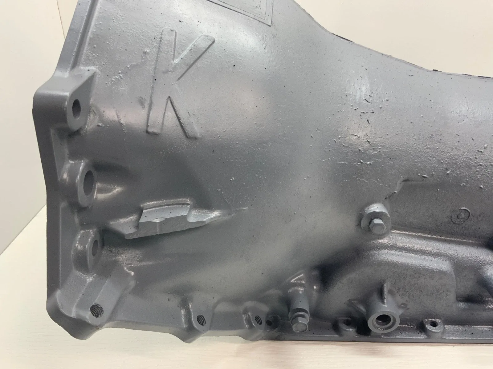 GM 4L60E AUTOMATIC TRANSMISSION M30 EMPTY MAIN CASE K TYPE 24202520 CHEVROLET image 4