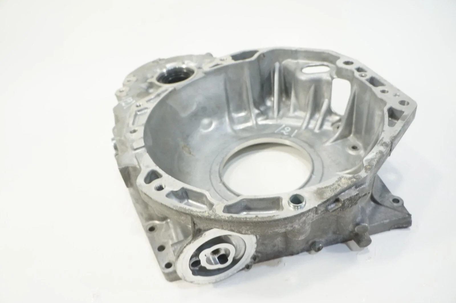 2012-2019 fiat 500 automatic transmission bell housing OEM image 4