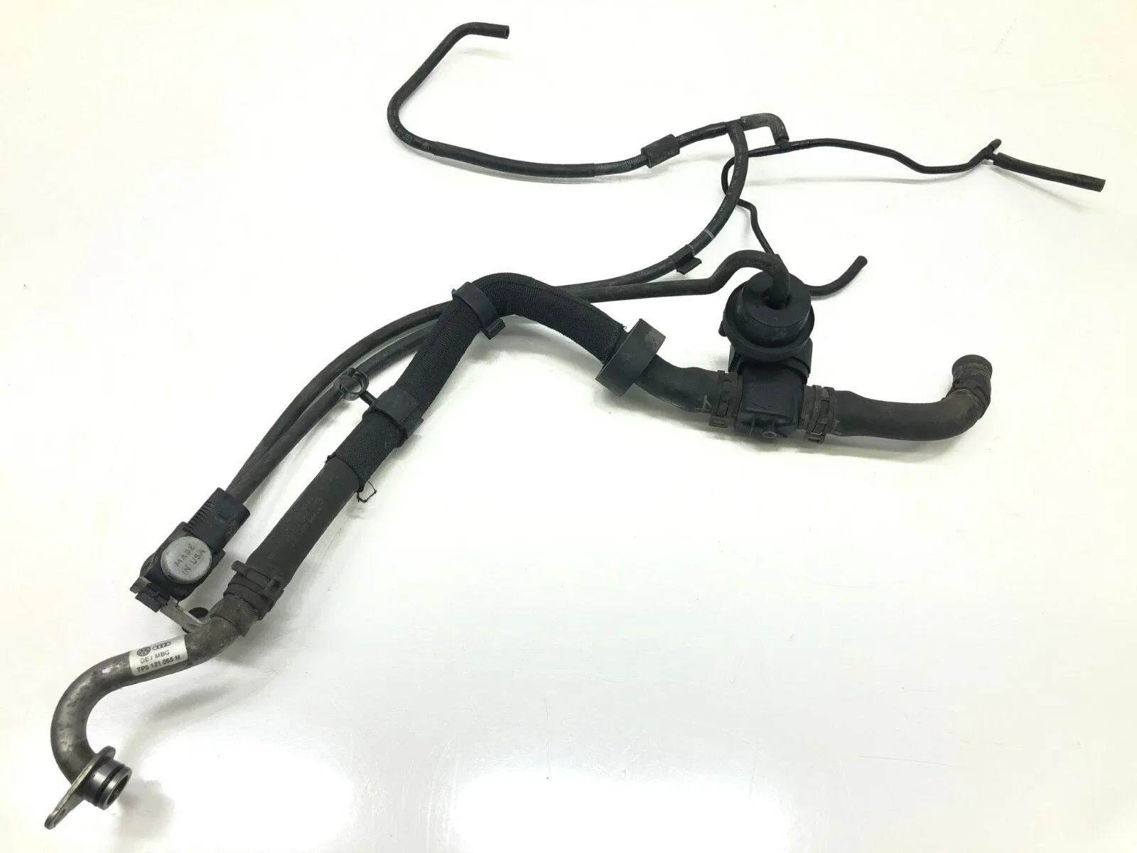 2011-2018 PORSCHE CAYENNE S TRANSMISSION COOLING PIPE TUBE HOSE OEM. image 4