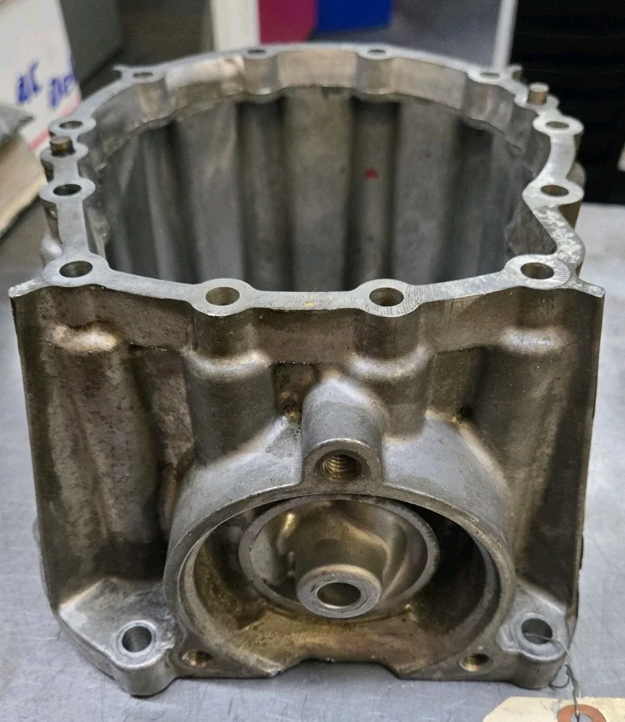 TRANSFER CASE ADAPTOR HOUSING MERCEDES BENZ 722.6 CAST #52120014AA