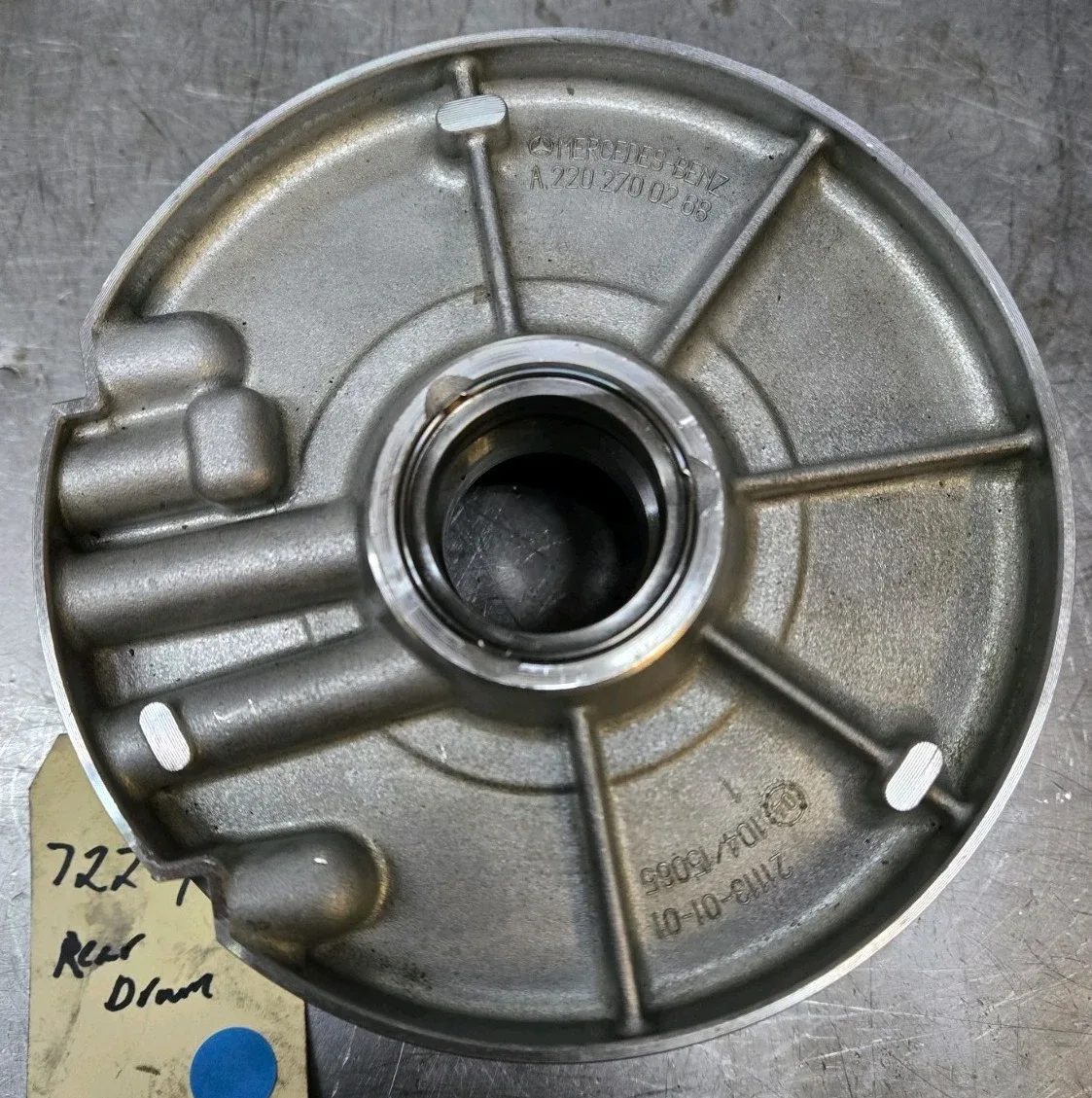 722.9 B2 DRUM BRAKE HOUSING LOADED A220 270 0268