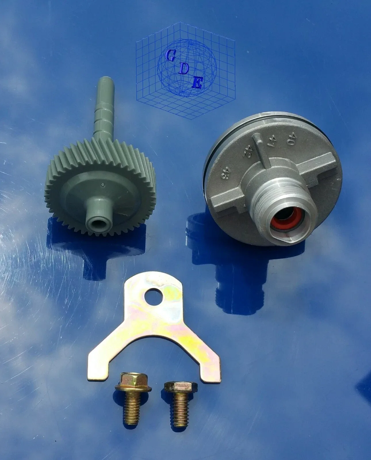 GM TH 4L60 700R4 350 TRANSMISSION SPEEDOMETER KIT 44 DRIVEN GEAR HOUSING & CLAMP