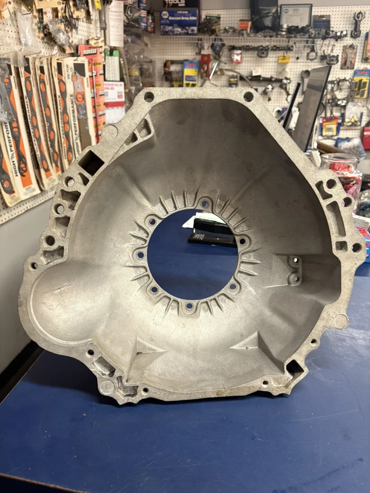 RF-DTUP-7976-AA Bell Housing Ford image 3