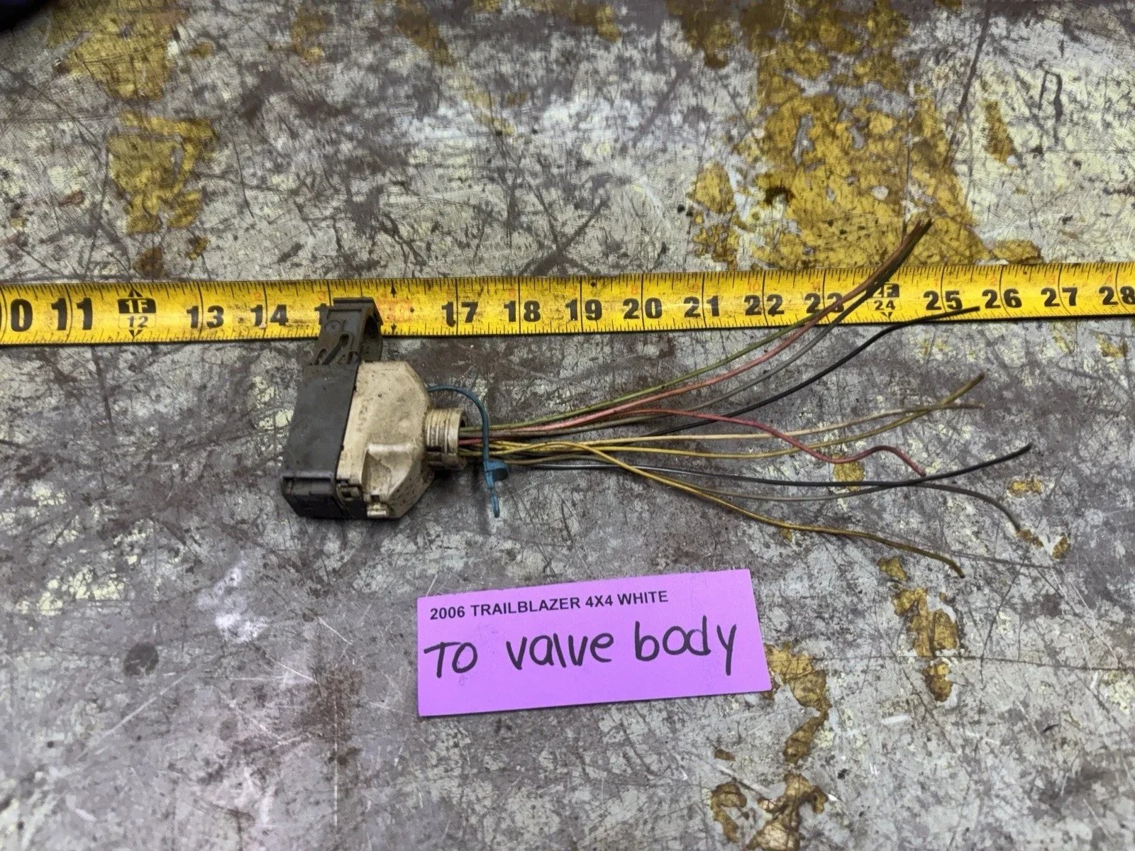 02-09 Trailblazer  Transmission To Valve Body Wiring Connector