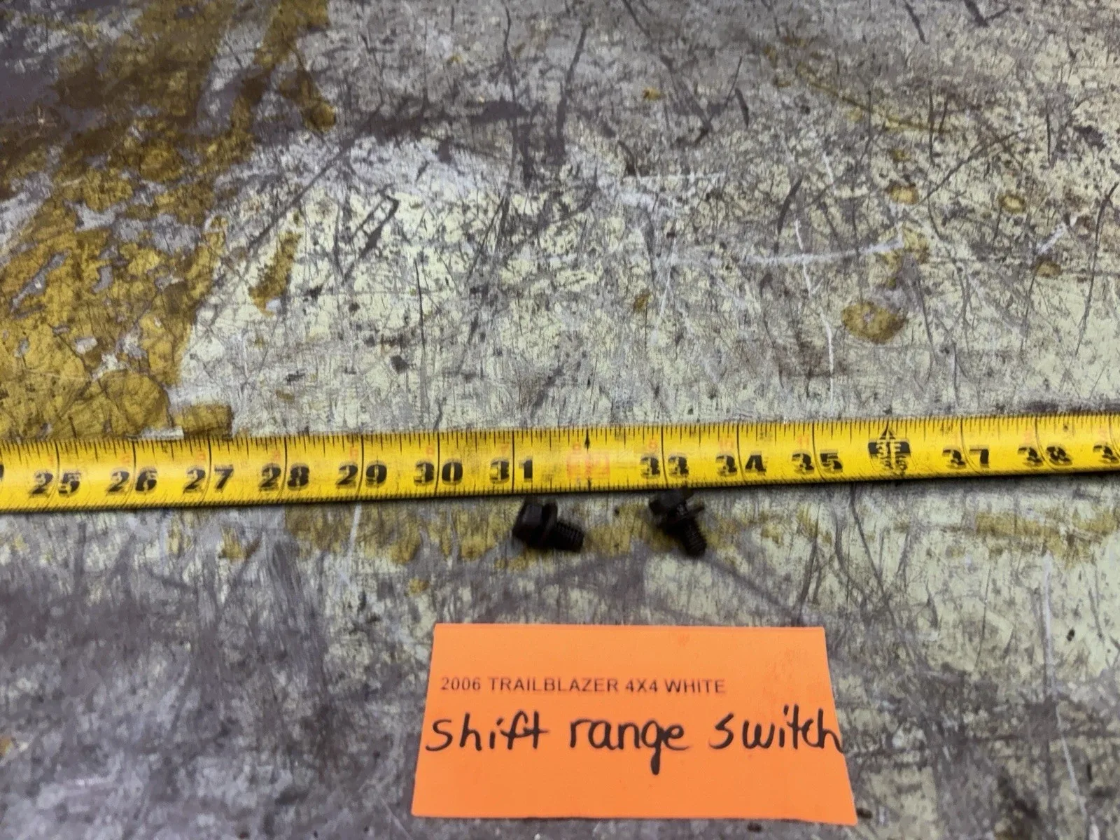 02-09 Trailblazer  Transmission Shift Range Switch Sensor Bolts Set Of 2