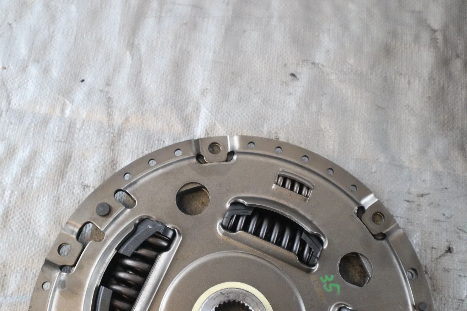 2024 NISSAN GT-R GTR T-SPEC R35 3.8L OEM ENGINE TRANS BELT HOUSING ANA6AV0A image 4
