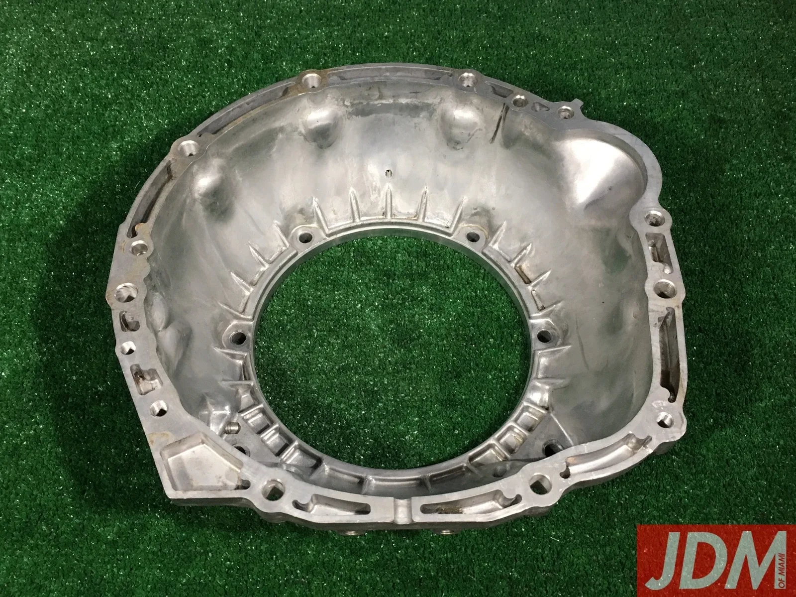 TOYOTA 1JZGTE TRANSMISSION HOUSING = Soarer Chaser Crown 1JZGE 2JZGE 35111-30150 image 2
