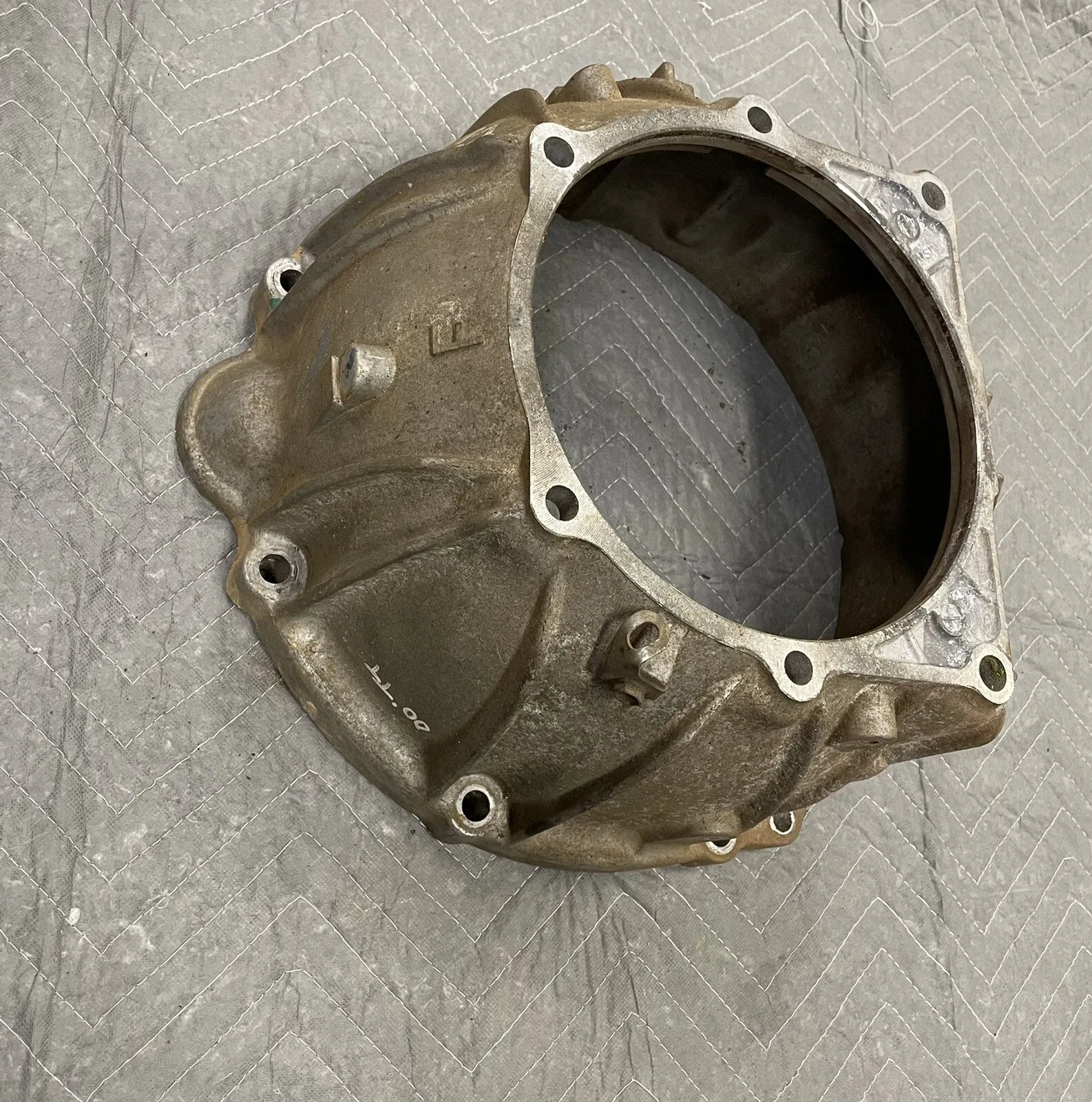 OEM TOYOTA LAND CRUISER SEQUOIA TUNDRA 2UZFE A343F 4.7 V8 TRANSMISSION HOUSING image 3