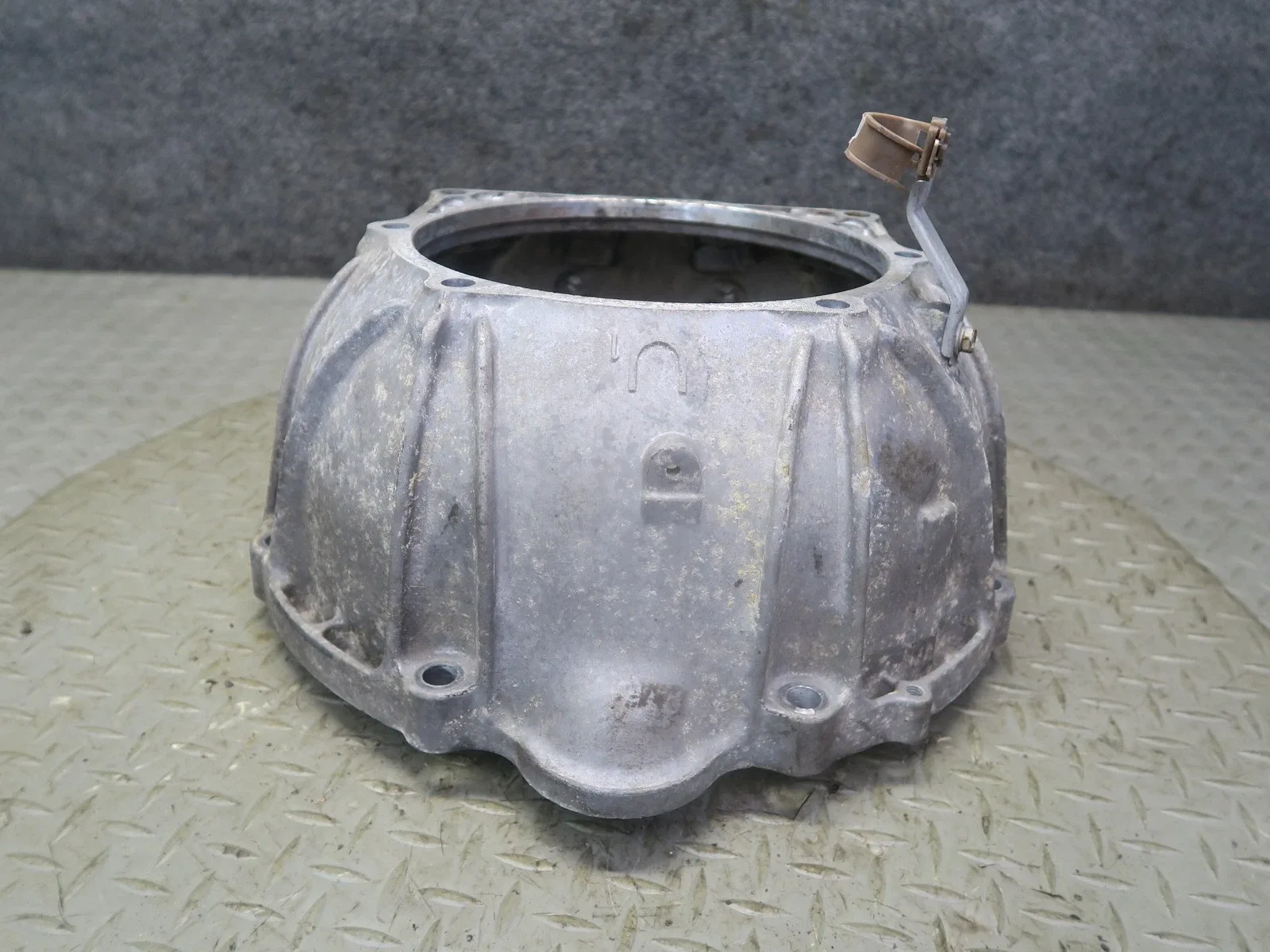 98-00 LEXUS UZZ30L SC400 A650E U1 A/T AUTOMATIC TRANSMISSION BELL HOUSING OEM image 3