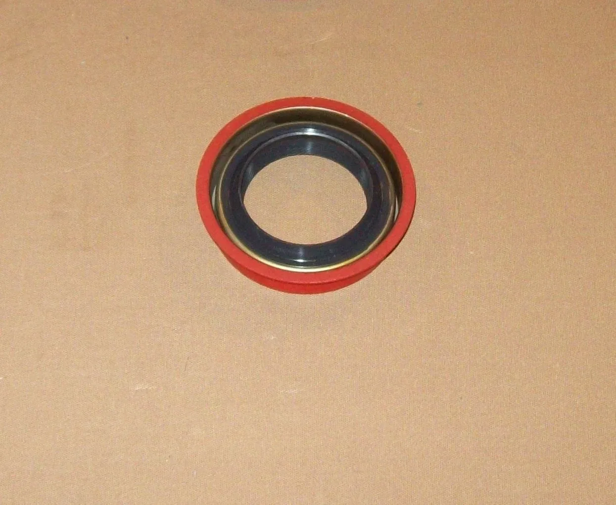 Dodge 518 / A500 Transmission Rear tail / Extension housing seal image 2