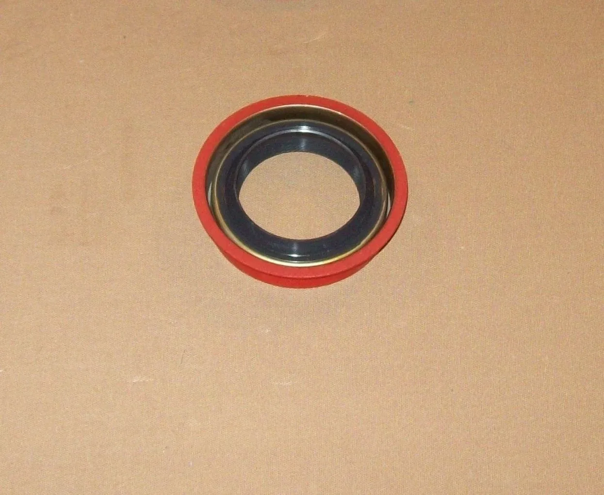 Dodge 518 / A500 Transmission Rear tail / Extension housing seal