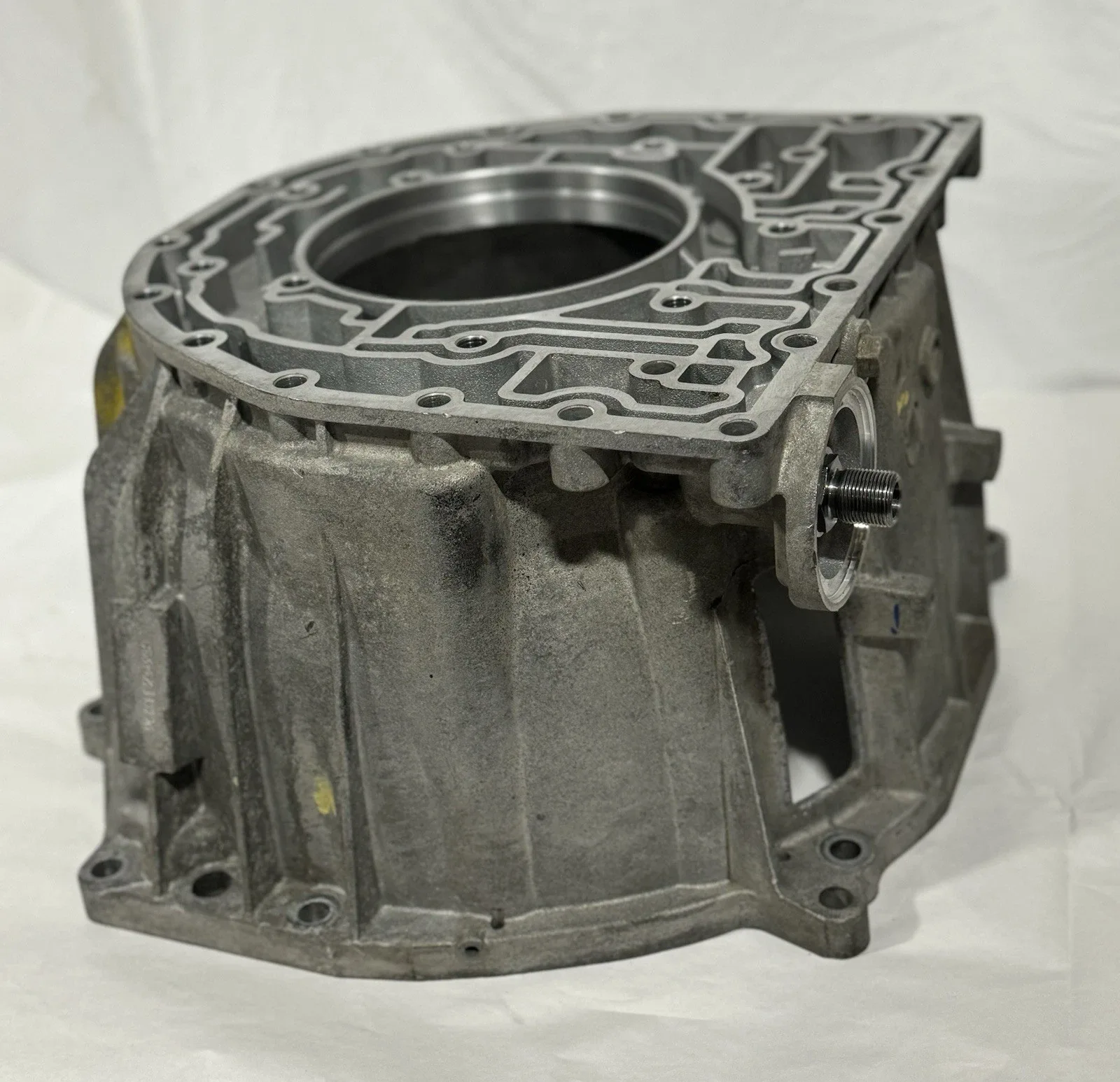 29549481 U Allison 1000 Bell Housing GM NO SENSOR OEM USED image 2