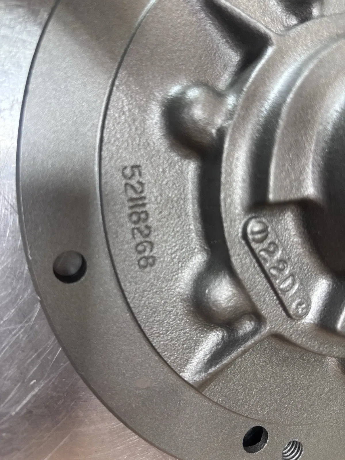 Pump Housing A500 42RE 44RE 42RH A904 30RH 32RH Jeep Lock-up 95-05 Cast 52118268 image 2