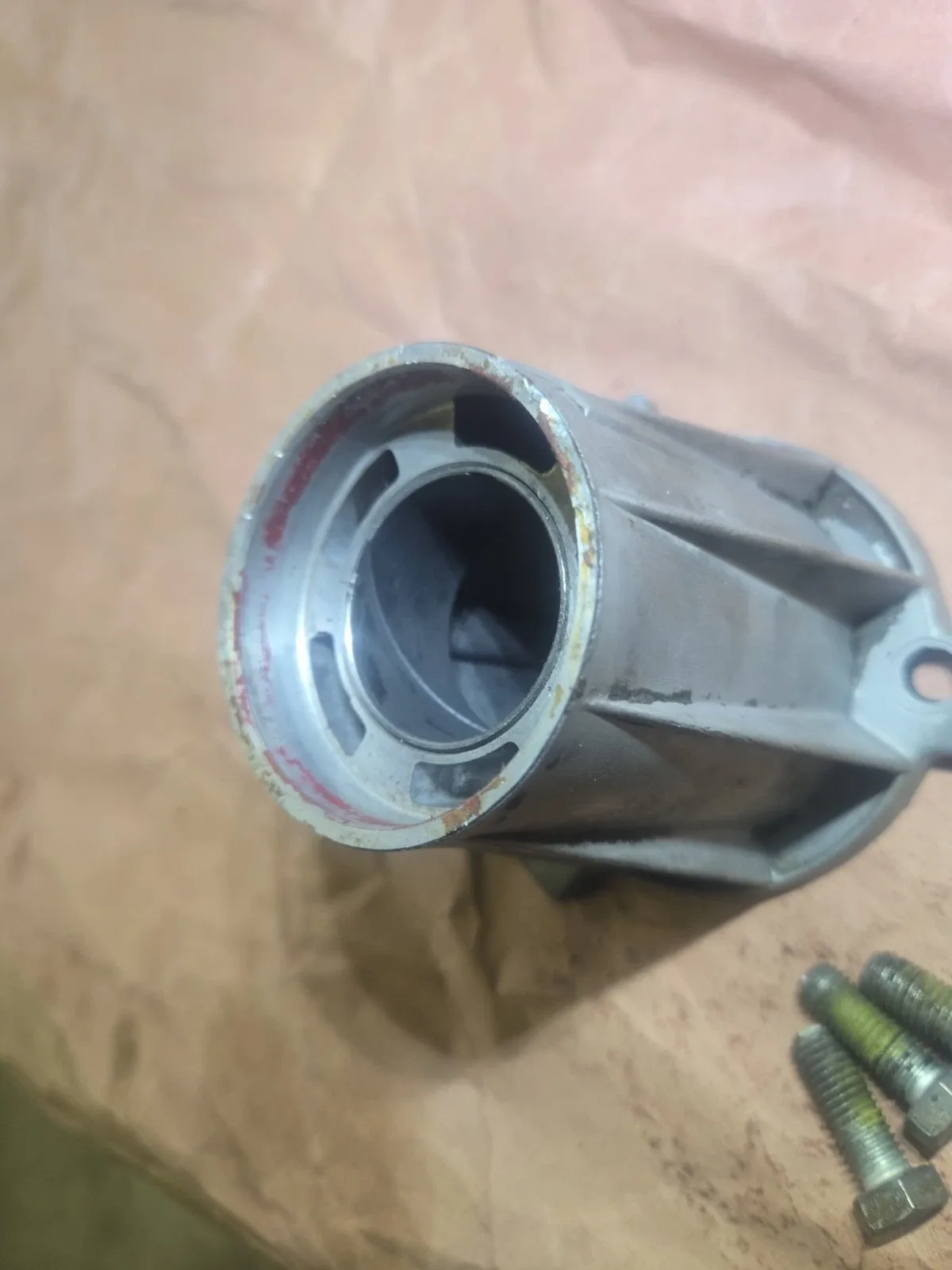 New Process NP231J Transfer Case Tail Housing | Slip Yoke - Cast # 16223 image 3