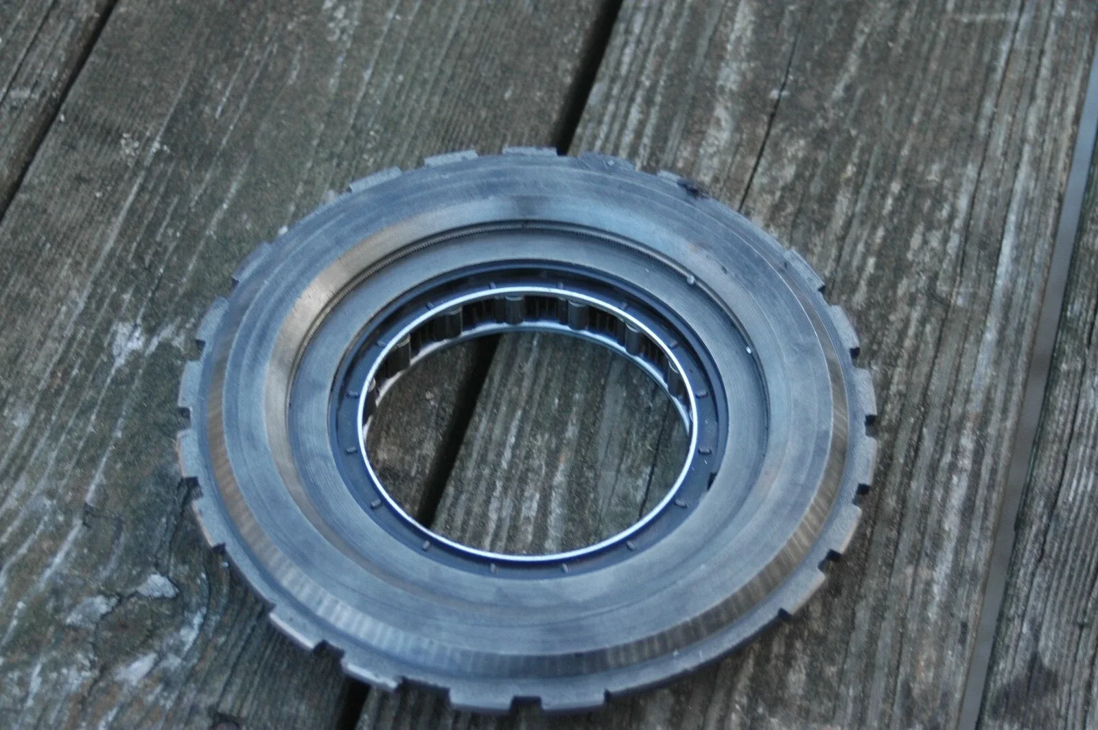 TH 350 CENTER SUPPORT WITH SPRAG USED