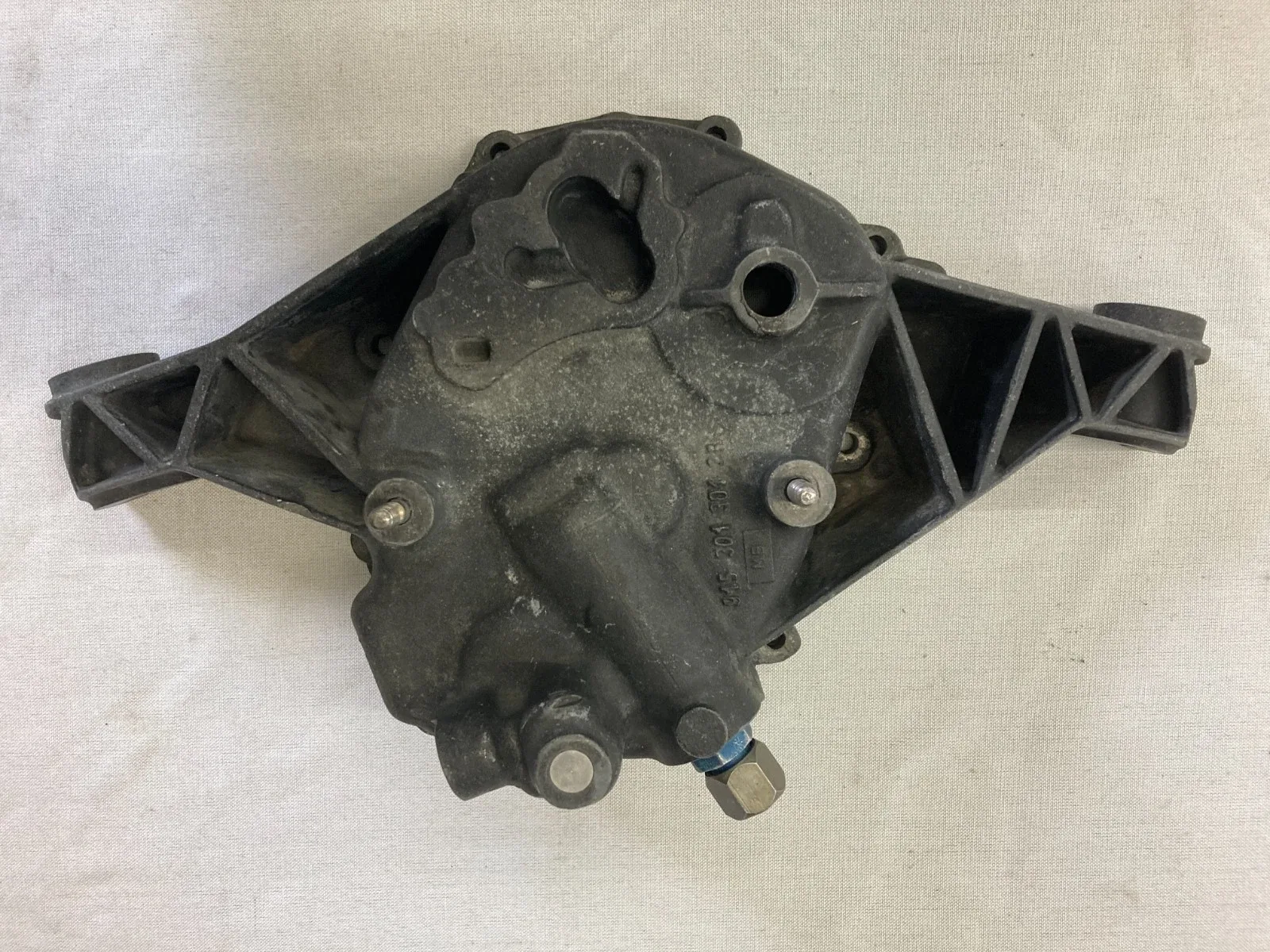 Ultra-Rare Porsche 916 914-6 GT Gearbox Tail Housing, Shift Rods Linkage Racing image 2