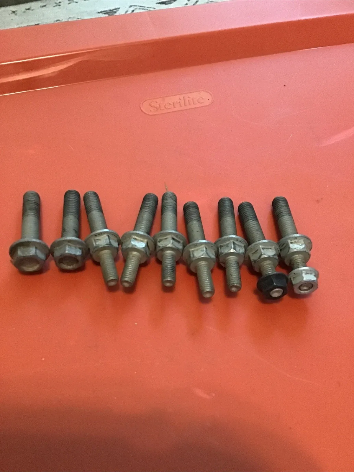 14-19 2017 Chevy Silverado 2500 Allison BELL HOUSING BOLTS OEM image 3