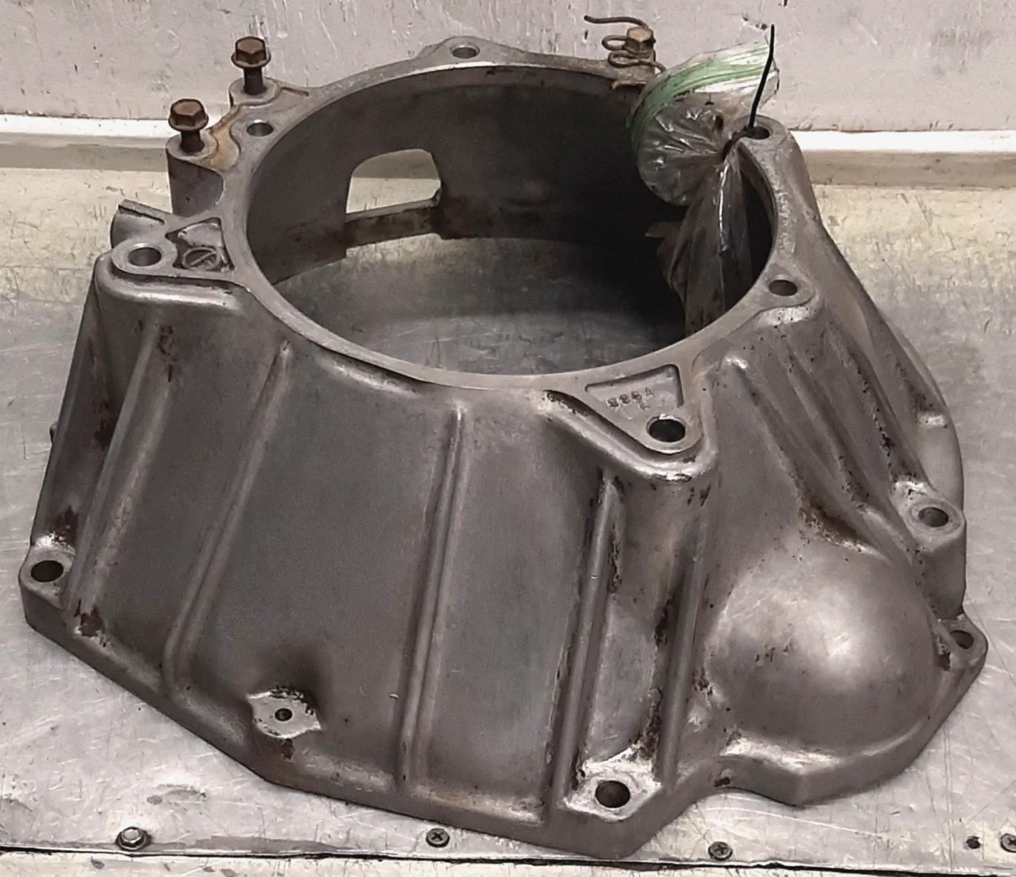 Jeep Cherokee XJ 1987-2001 AW4 Transmission Bell Housing FREE SHIPPING image 3