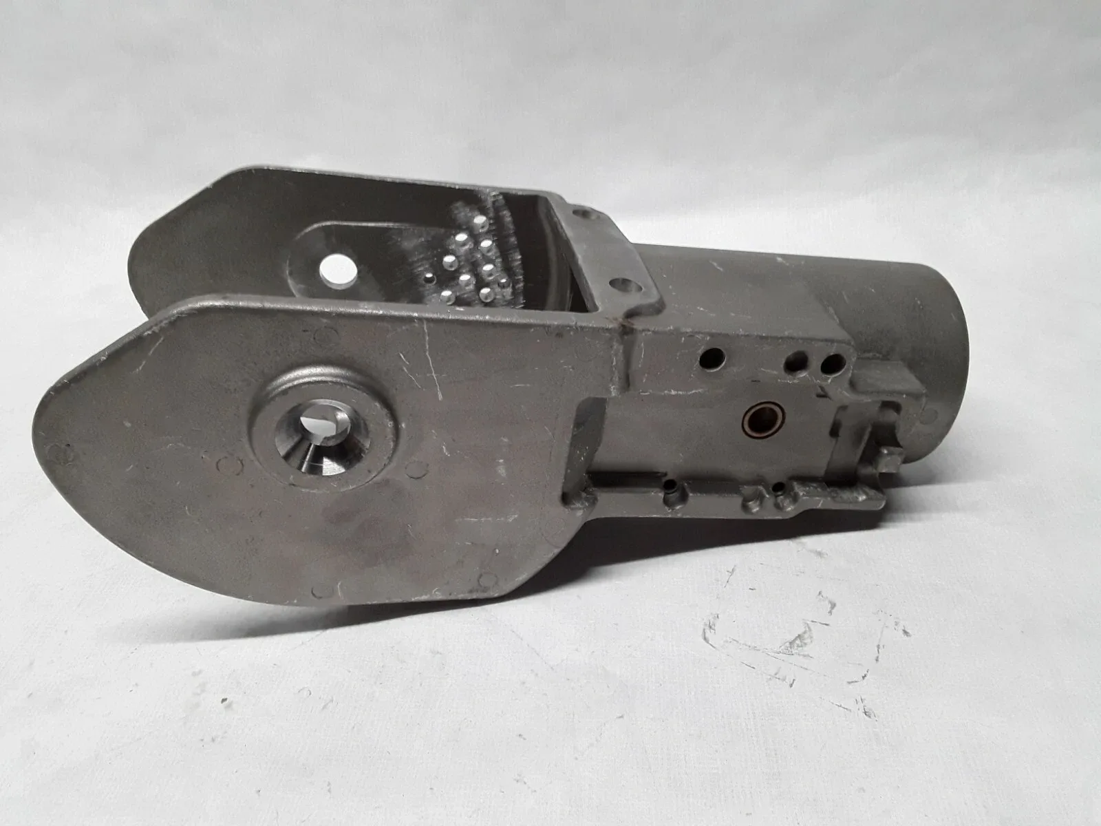 Empire TC 342998 HOUSING AND BUSHING STEERING COLUMN 4296984 BLUE BIRD image 3
