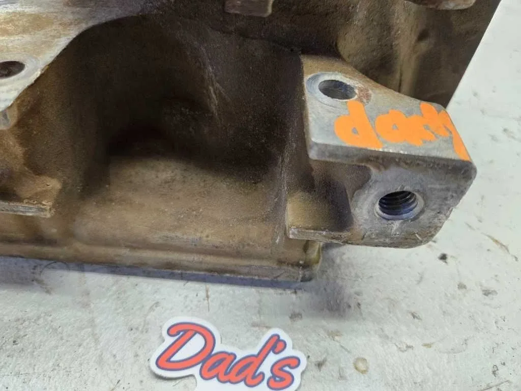 97-02 Ford Expedition Transfer Case Adapter Housing 4R100 Warner 44006 OEM 3336 image 3