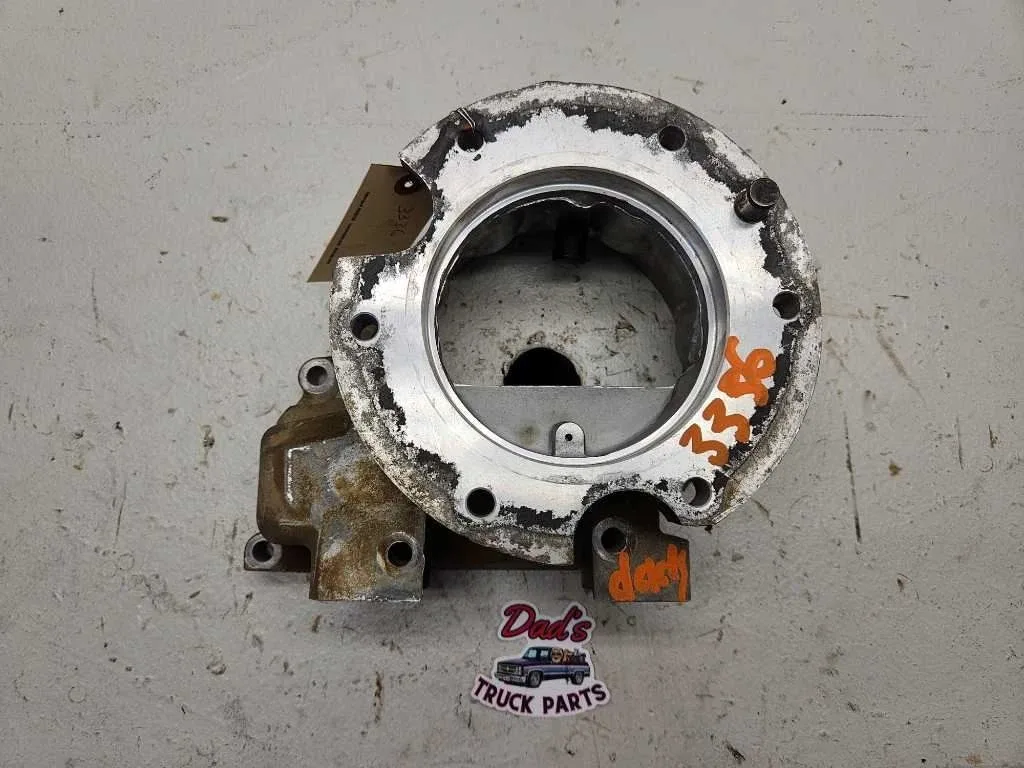 97-02 Ford Expedition Transfer Case Adapter Housing 4R100 Warner 44006 OEM 3336