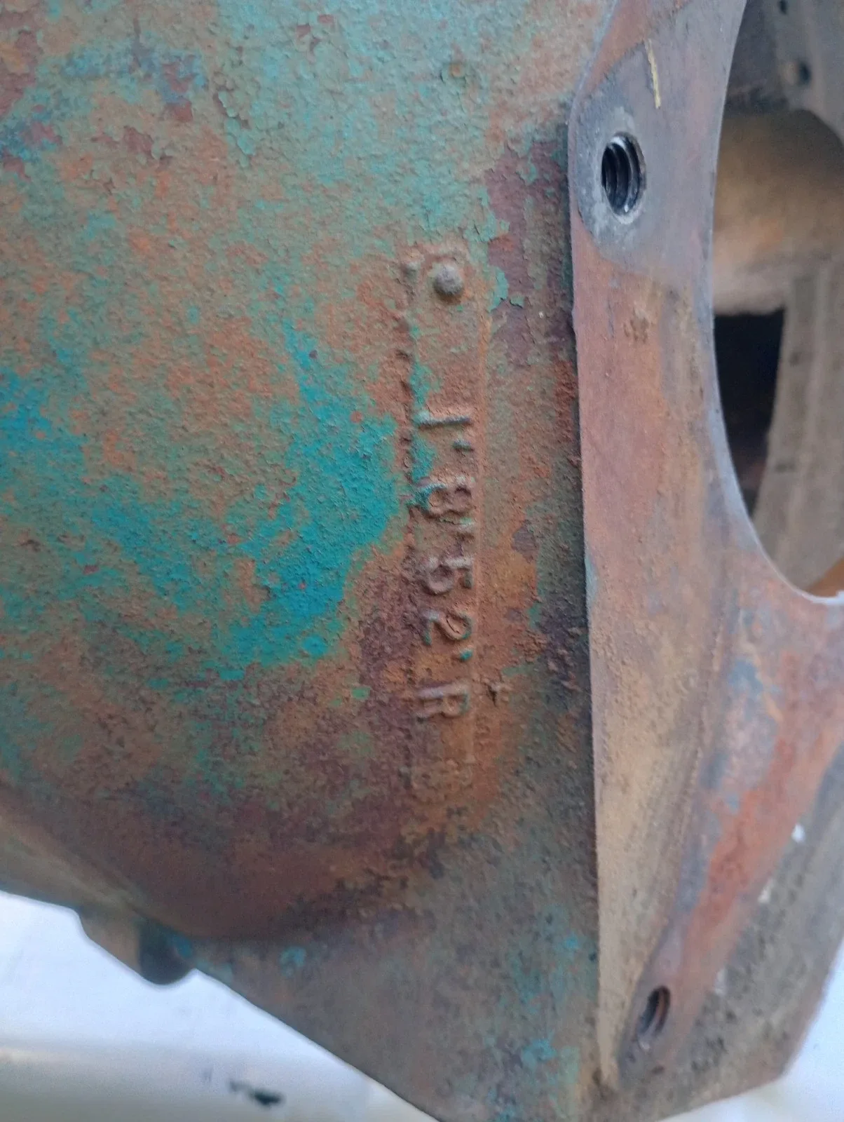 Bell Housing 1955-56 IP 7976 C 272 2V Y Block image 4