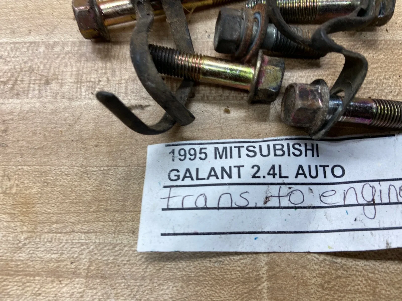1994-1998 GALANT TRANSMISSION TO ENGINE BOLTS  (BELL HOUSING BOLTS) image 3
