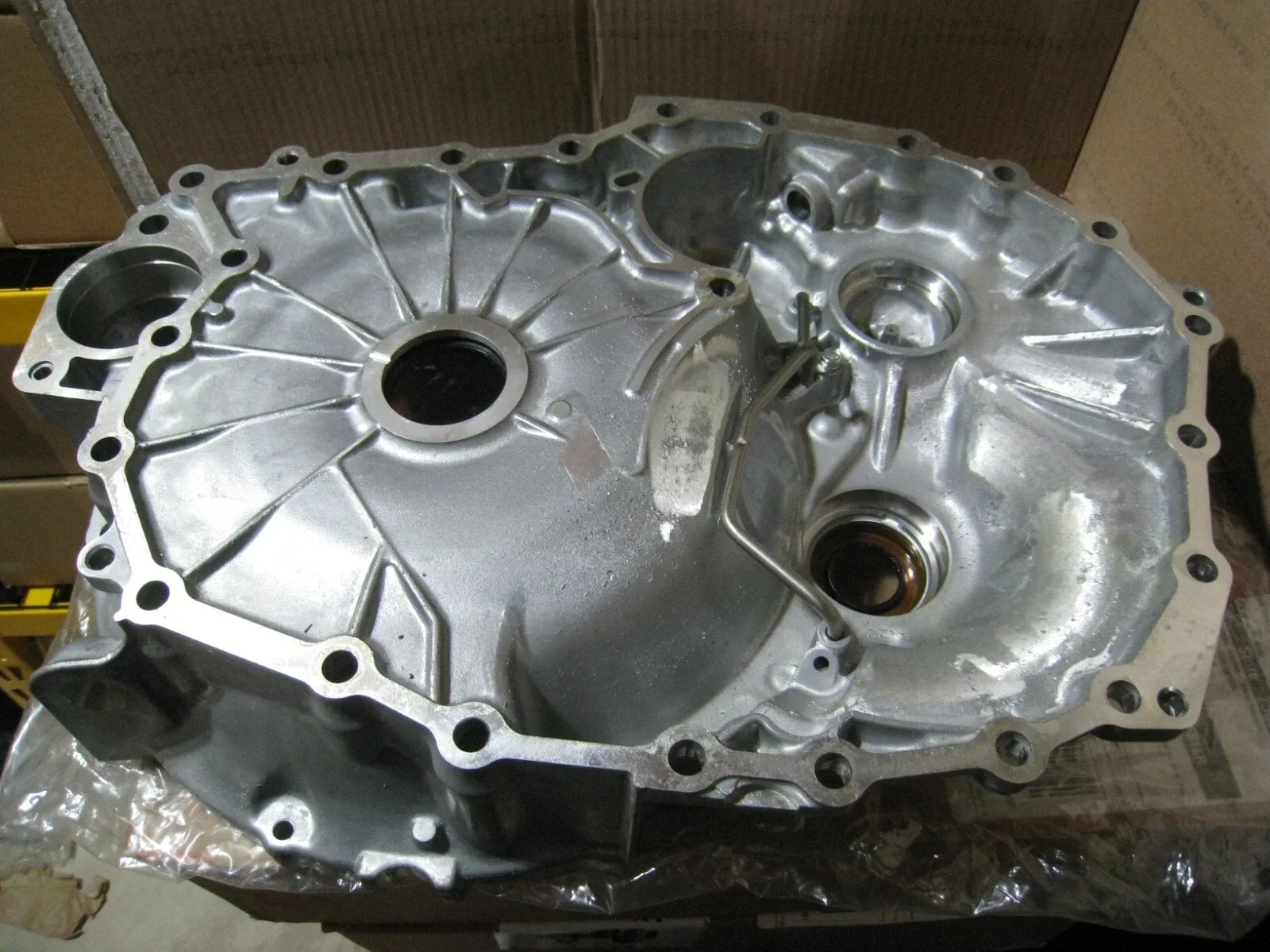 JF011E RE0F10A CVT Converter Housing for 2008-2012 NISSAN ALTIMA image 3