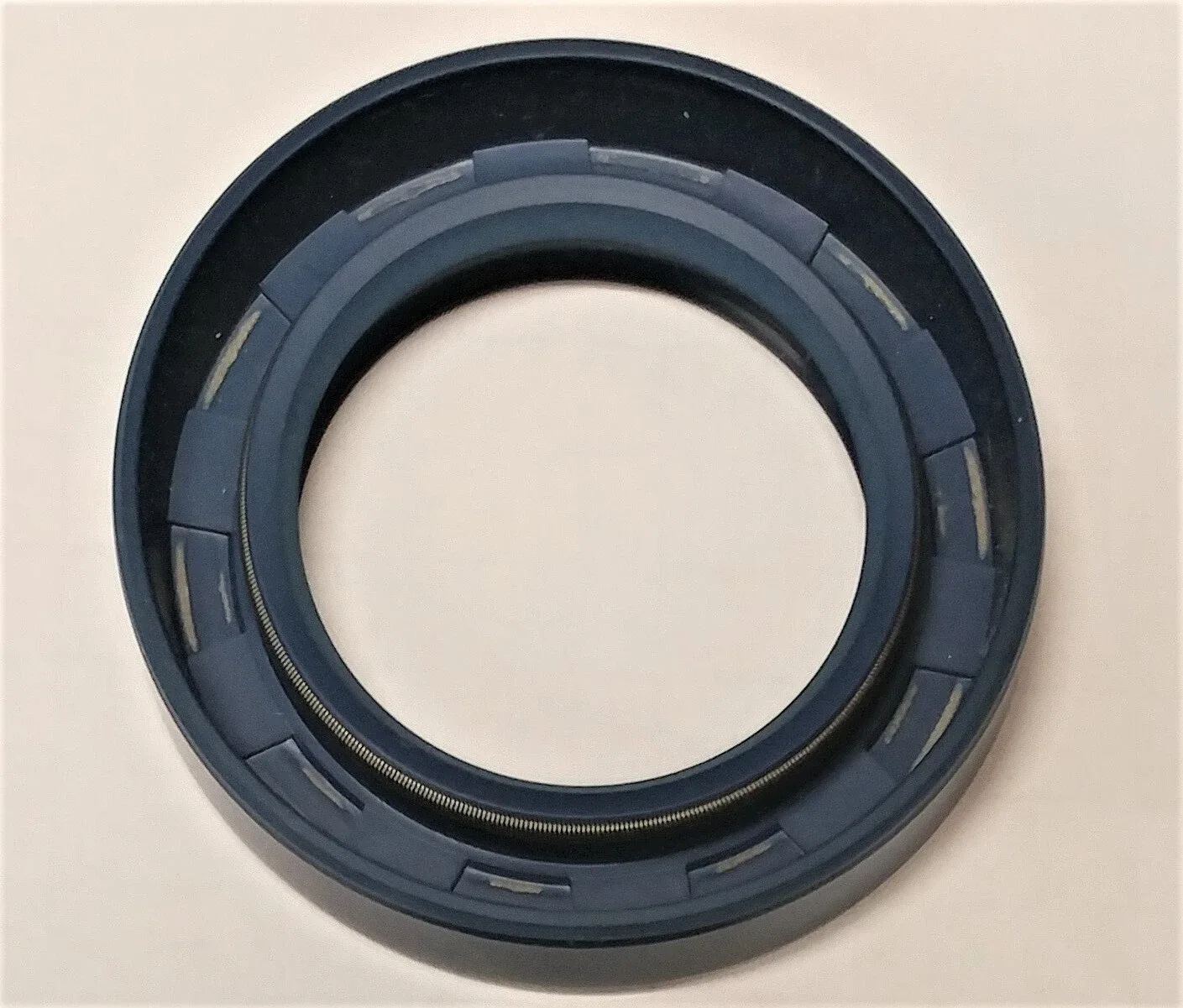 Metal Clad Seal, Ext. Housing fits BMW ZF 3HP/4HP22 1965-Up 89021, 24111-207-426 image 2