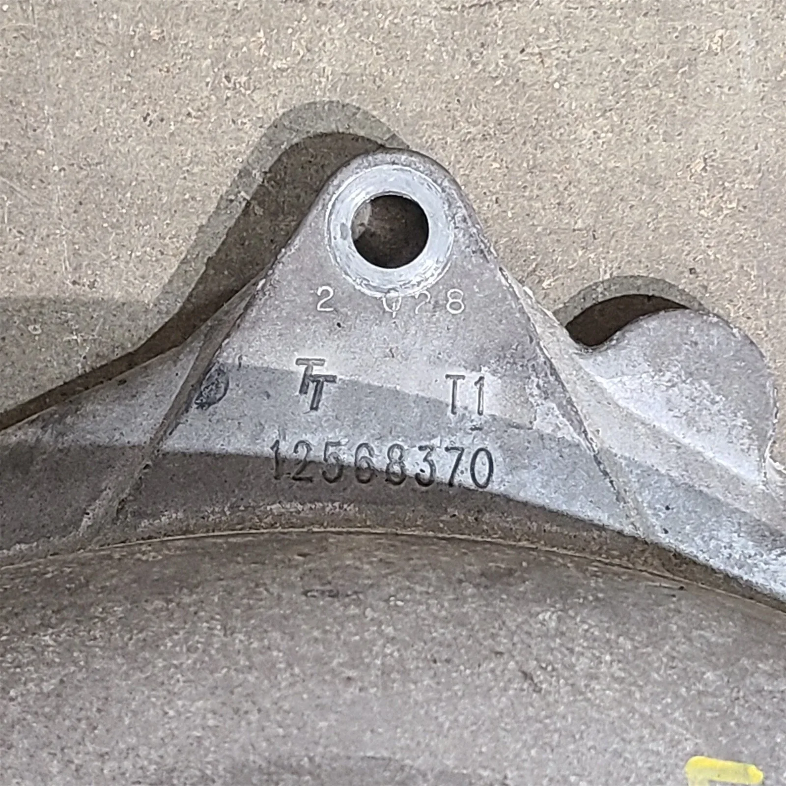 05-13 Corvette C6 Manual Transmission Bellhousing Bell Housing Oem Aa7533 image 2