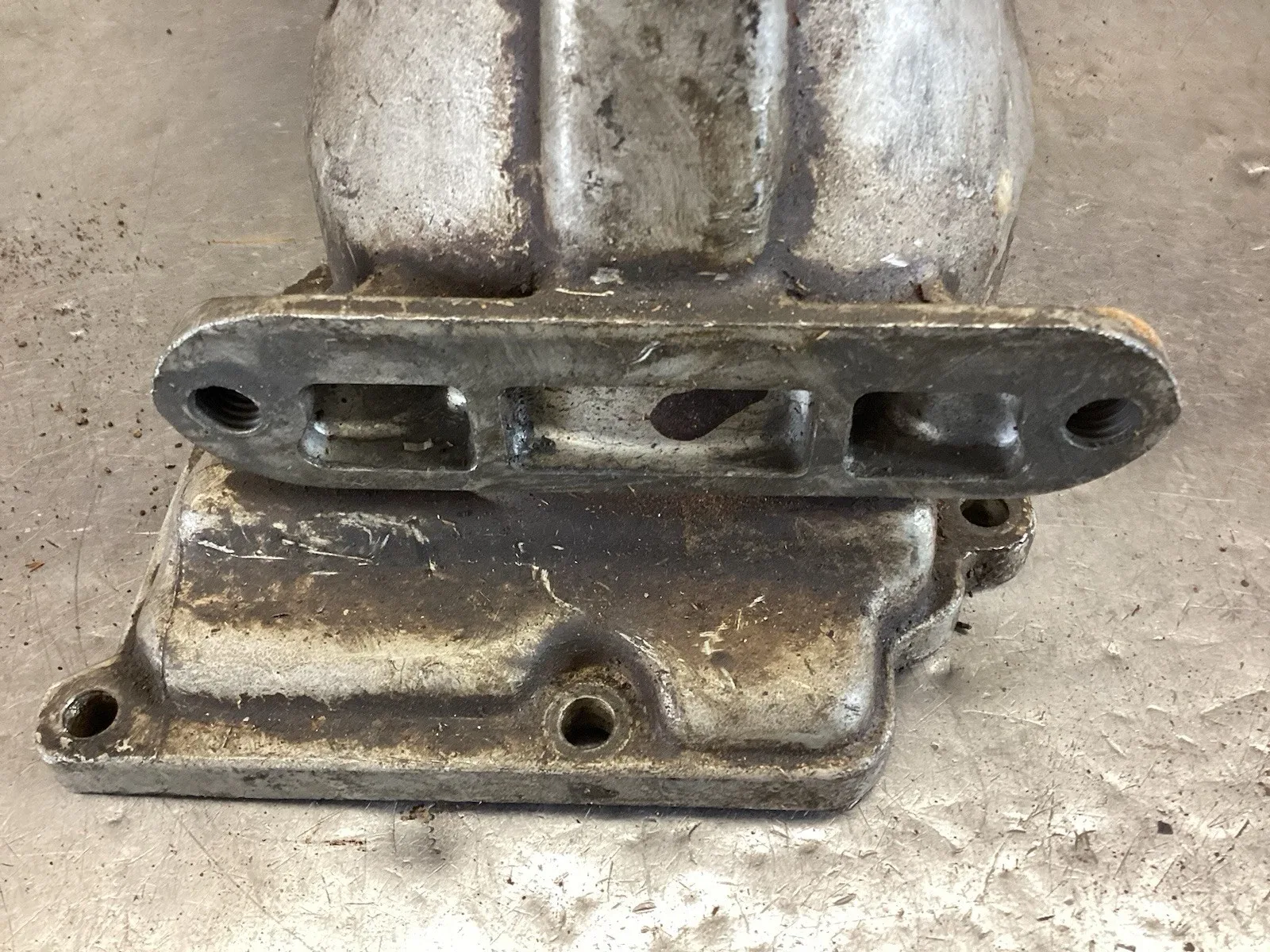 Ford C-4 Truck Tail Housing C8TP-7A040-B image 2