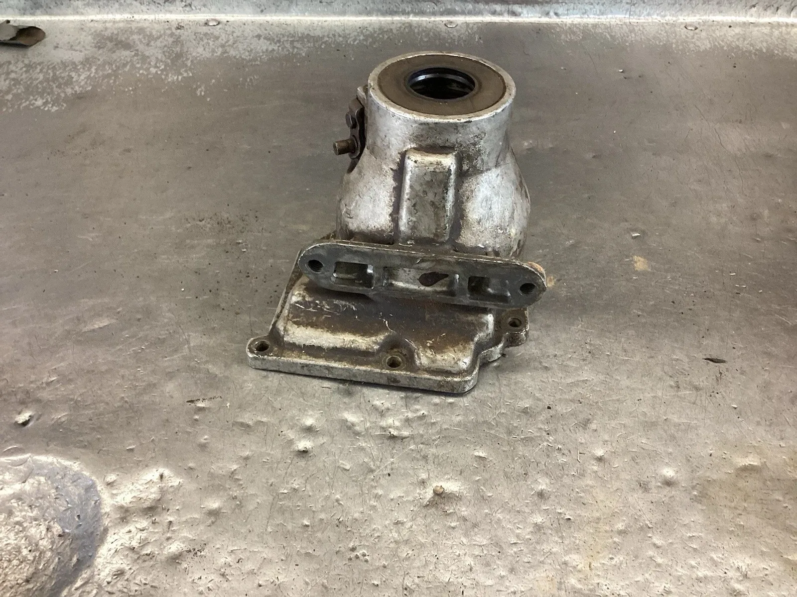 Ford C-4 Truck Tail Housing C8TP-7A040-B