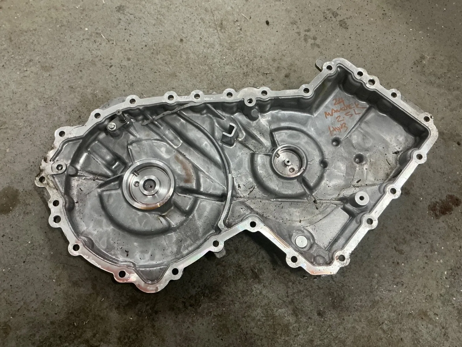 2022 2024 Ford Maverick 2.5L  Transmission Housing Cover Rear  OEM    D-111p image 4
