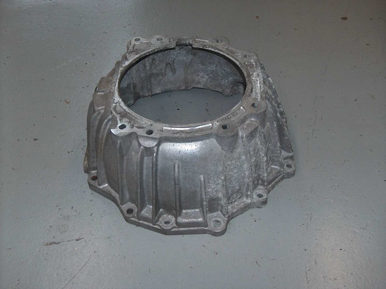 2002-2006 Chevy Trailblazer GMC Envoy 4.2L 4L60E Automatic Bell Housing 24220855 image 3