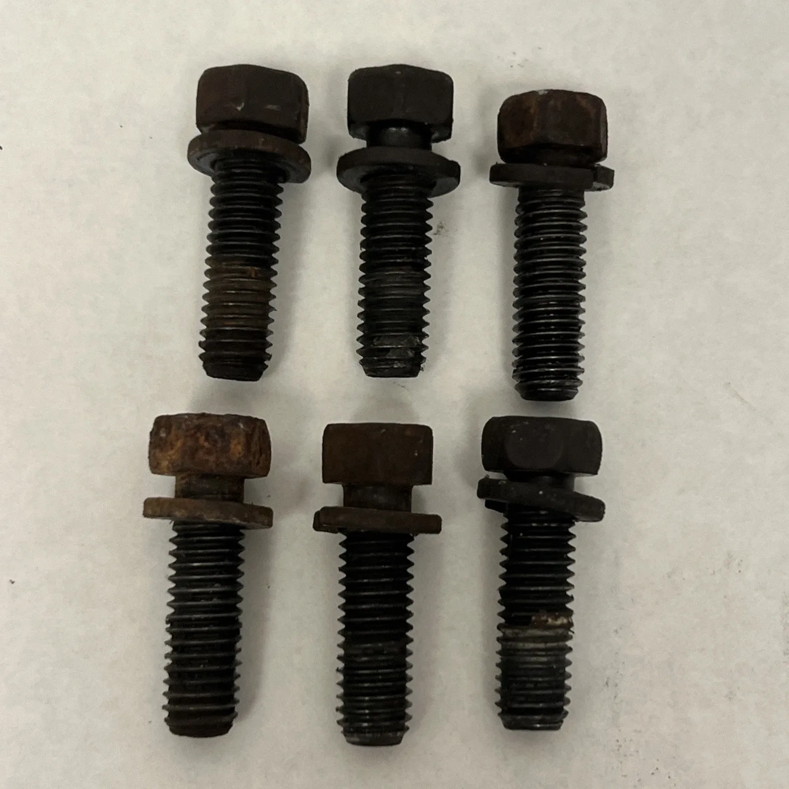 1985-1996 Ford F250 F350 7.5 460 Bell Housing E4OD Transmission Mounting Bolts image 2