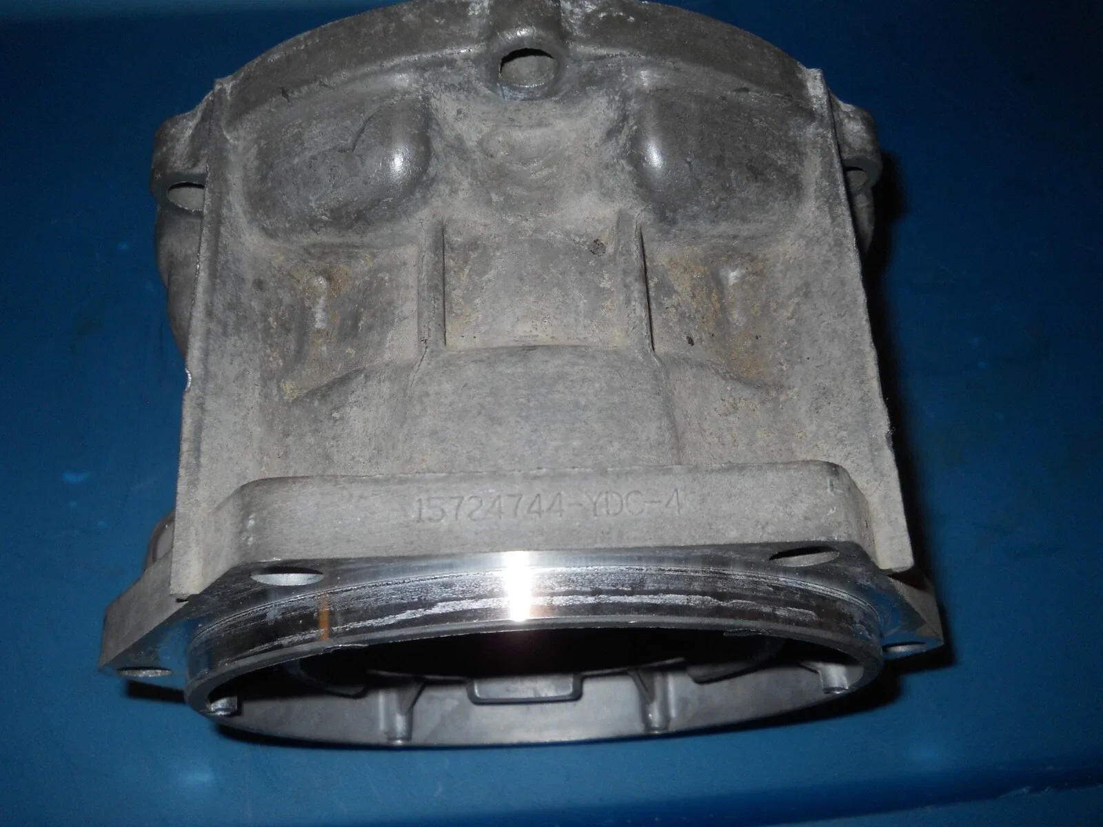 4L60; 4L60E; 4L65E GM Transmission 4x4 Tail Housing 4 1/2" Adapter GM 15724744