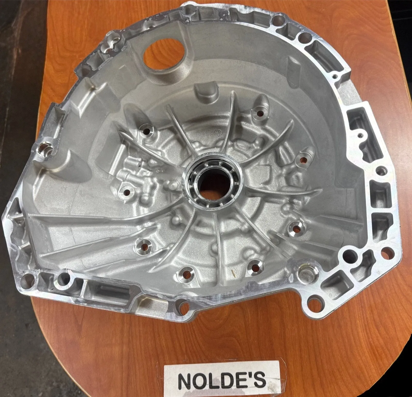 24275412 NEW GM Transmission Bell Housing Sam 797 DS552