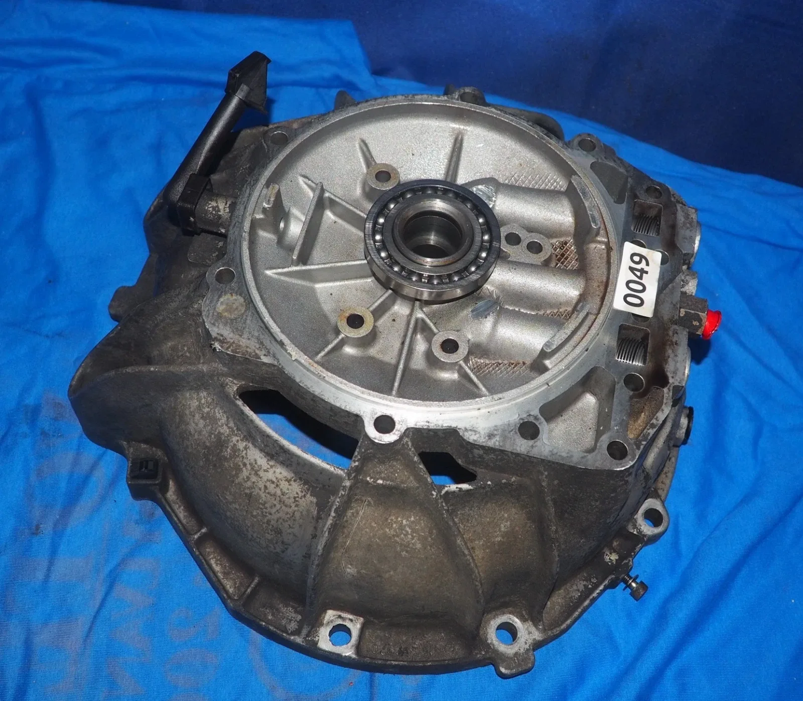1977-1985 Mercedes W123 W116 240D 300D Automatic Transmission Bell Housing OEM * image 3