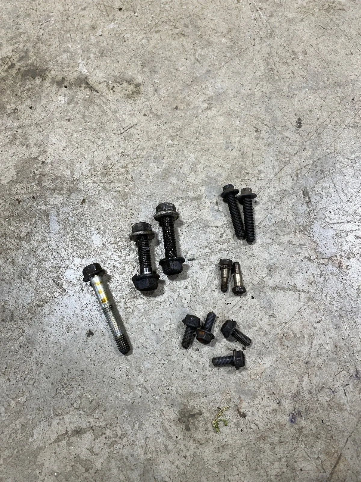 Jeep Cherokee XJ 87-01 AW4 Auto Trans Bell Housing to Engine MountingBolts (R91