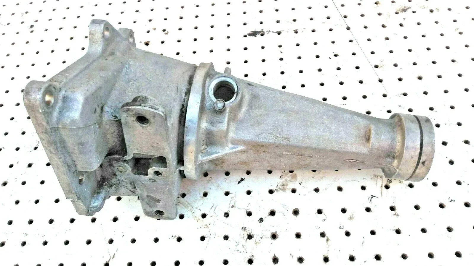1965-1969 Mustang Automatic C4 Transmission Output Tailshaft Housing image 3