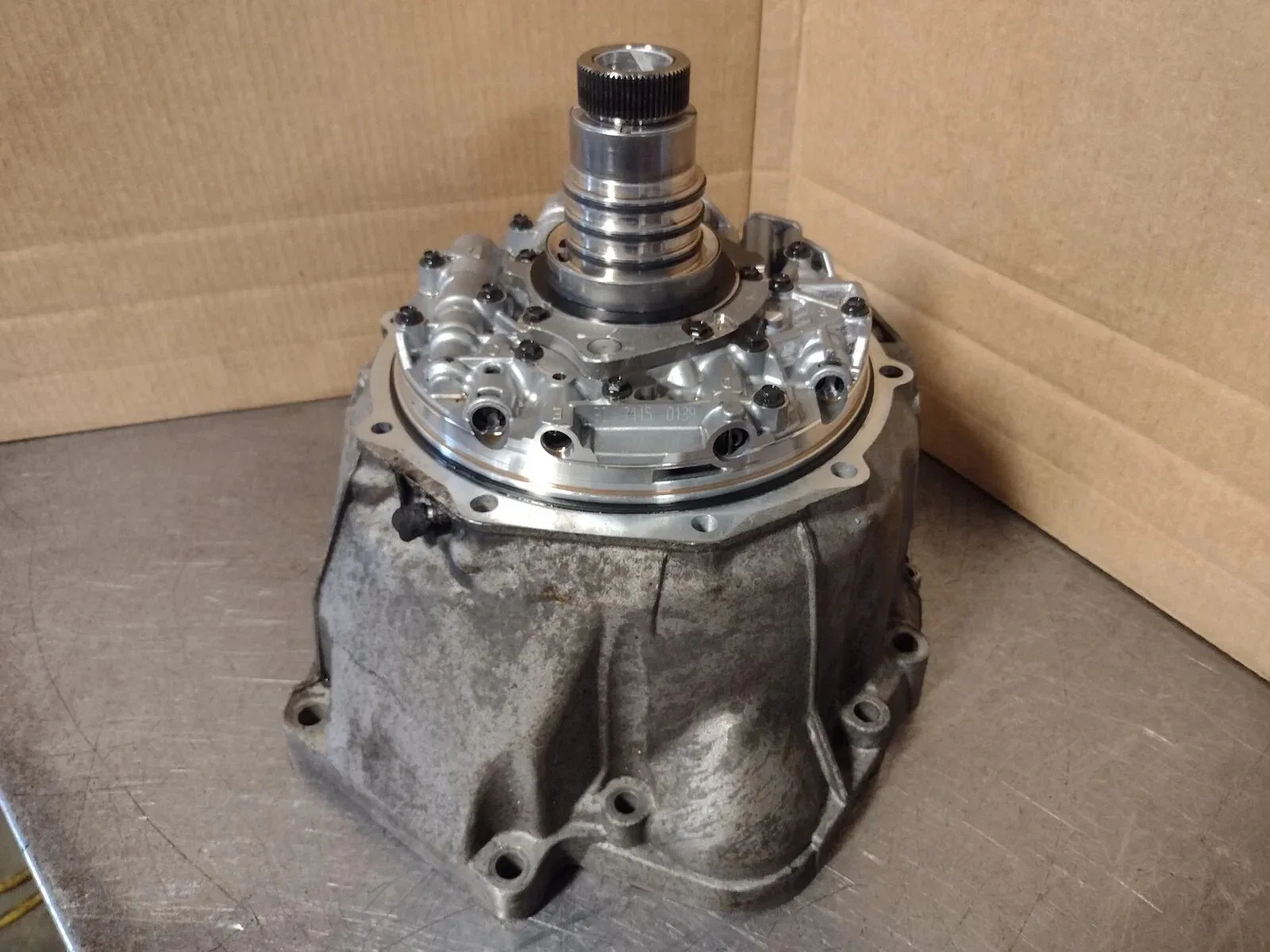 2007-2010 BMW X3 E83 6L45 3.0L Pump and Bell Housing Assembly image 3