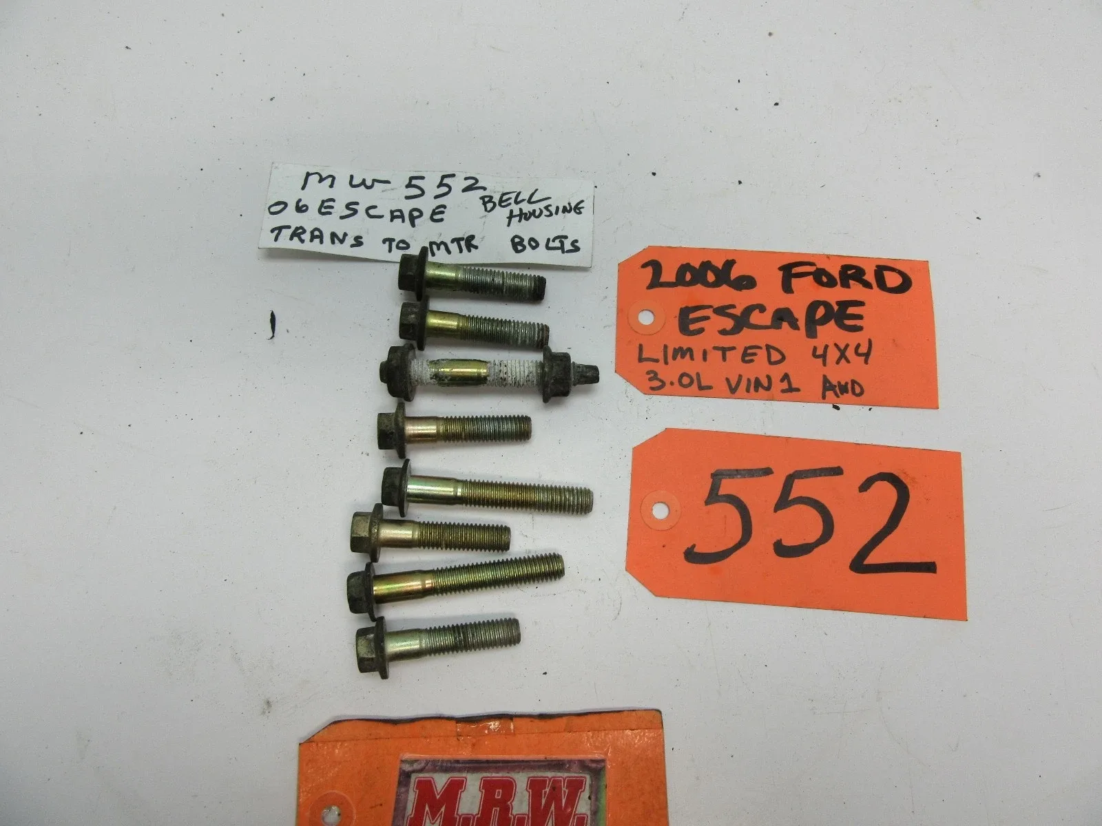 05 06 ESCAPE MARINER TRIBUTE BOLT BOLTS AUTO TRANSMISSION TO MOTOR BELL HOUSING